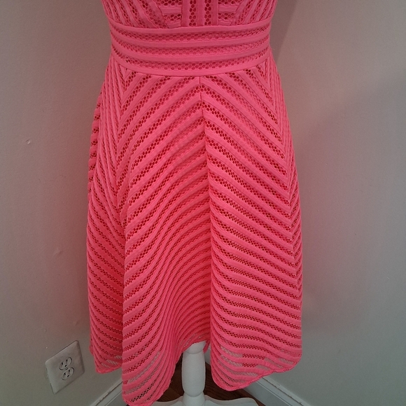 Lilly Pulitzer Tilly Crochet High Low Midi Dress In Pink Size X-Small NWT - Picture 9 of 10